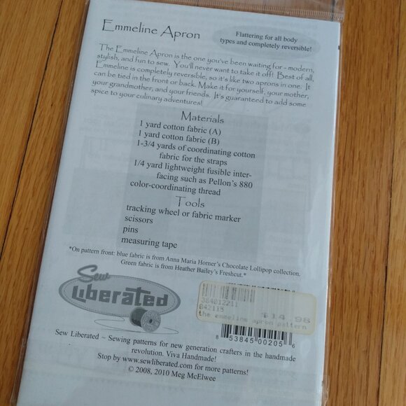 Reversible Apron Sewing Pattern UNCUT Baking Cooking Kitchen - Picture 2 of 9